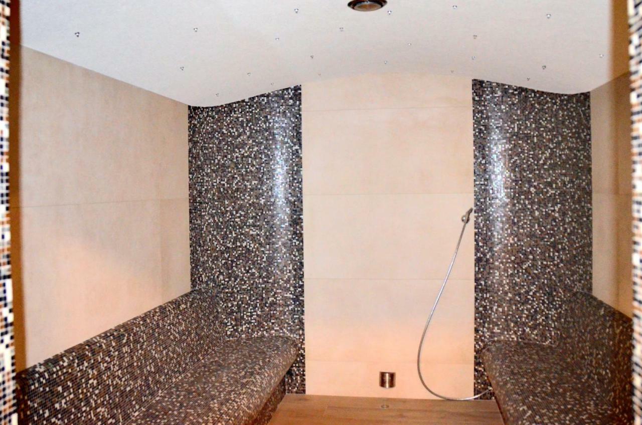 Apartment Onyx Aquamarina By Baltico
