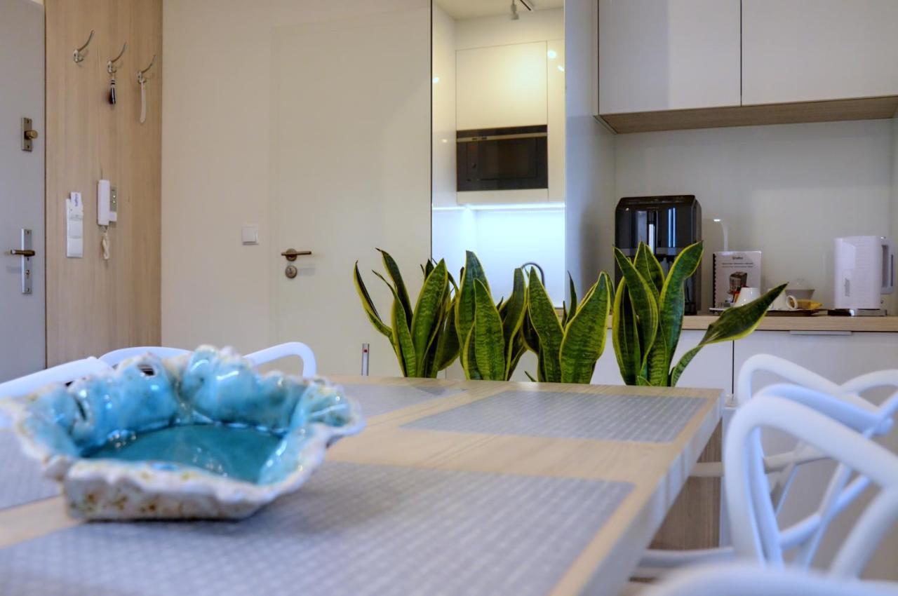 Onyx Aquamarina By Baltico Apartment